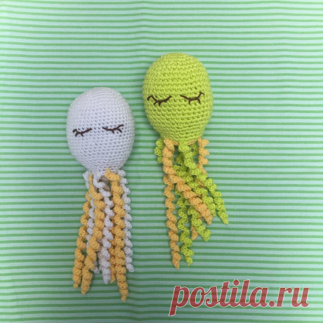 Иро4ка в Instagram: «И ещё парочка осьминожек готова для малышей-торопыжек и будет передана в @club28petel_essentuki 😊 #явяжу #вязаниедлямалышей #вязаниекрючком…» 35 отметок «Нравится», 0 комментариев — Иро4ка (@woman_sk) в Instagram: «И ещё парочка осьминожек готова для малышей-торопыжек и будет передана в @club28petel_essentuki 😊…»