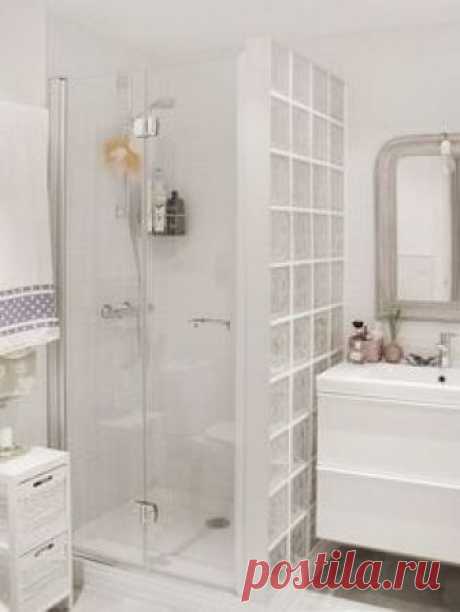 Laura es diseñadora gráfica y me escribió hace algún tiempo contándome que estaba en el proceso de poner su casa bonita, siguiendo el estilo nórdico que veía en el blog y que tanto le inspiraba. Ha…
