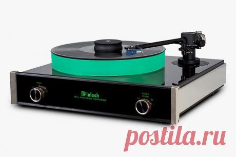 *Проигрыватель виниловых дисков McIntosh MT5.* есть люди, считающие. что мы слишком рано отказались от винила, звук на пластинках был живее. Для таких любителей ретро и был сделан McIntosh MT5.