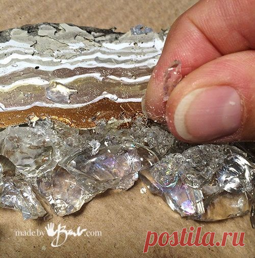 Просто цемент+стекляшки из Фикс Прайс....а какая красота!!!!!! Инет.