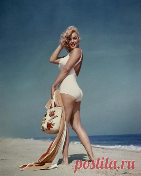 Best Flattering Summertime Bathing Costumes