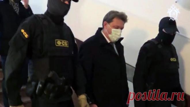 Бывшему мэру Томска вынесли приговор по четвертому уголовному делу. Бывшего мэра Томска Ивана Кляйна приговорили к году колонии. Об этом сообщил корреспондент ТАСС. Однако посл этого корреспондент агентства сообщил, что Кляйна освободили в зале суда. Это четвертое уголовное дело, фигурантом по которому ...