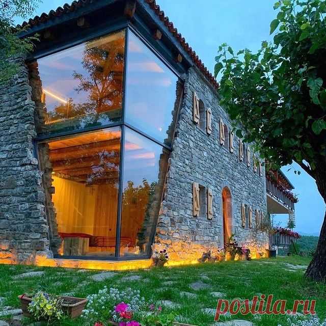 Photo shared by ANNA_PARIS_CHIC on November 16, 2020 tagging @rbitalia.