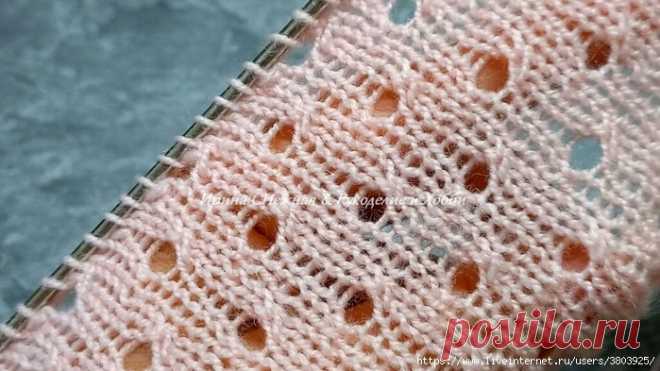 Незаменимый узор спицами в «горошек» по-летнему: вяжется очень просто, нескучно и интересно!