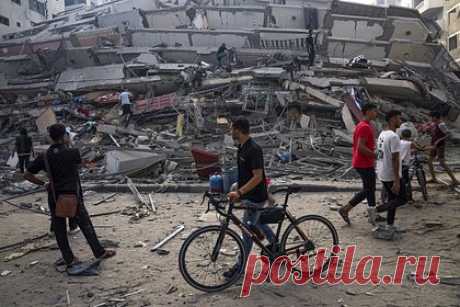 ХАМАС призвал жителей Западного берега противостоять Израилю. ХАМАС призвал население Западного берега реки Иордан противостоять ЦАХАЛ. Об этом говорится в заявлении, опубликованном на сайте палестинского движения. «Призываем наш народ на Западном берегу мобилизоваться и вступить в бой с оккупантами и террористами-поселенцами», — сообщила пресс-служба ХАМАС.