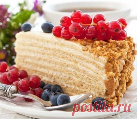 Вкуснейшие медовые тортики! Возьми на заметку несколько рецептов медовика.