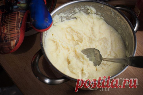 Рецепт: Картофельное  со сливками и пармезаном
