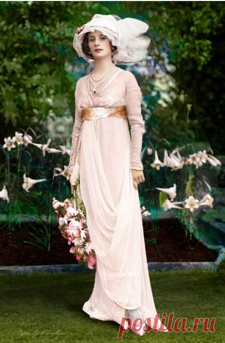 Анна Павлова: биография и личная жизнь великой балерины
В статье вы узнаете об интересных фактах из жизни великой балерины.Анна Павлова стала основательницей классического русского балета, и изменила понятие о танцах 20 века. Всемирно известная танцовщица показывала балет там, где о существовании такого творчества, даже не знали. Она появилась на свет 12 февраля 1881 года в поселке Лигово под Санкт-Петербургом. Девочка родилась недоношенным семимесячным ребенком...