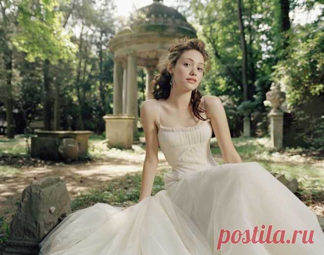 Эмми Россум (Emmy Rossum) в фотосессии Николаса Самартиса (Nicholas Samartis) (2004)