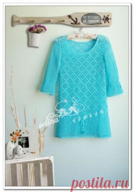 Голубая туника крючок.