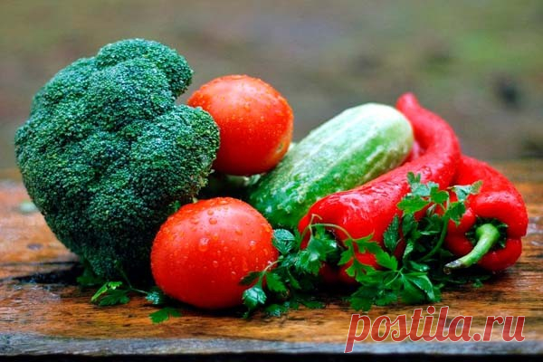 Самые полезные для здоровья продукты, лимона в топе нет Учёные из William Paterson University (США), изучив десятки исследований о здоровом питании, выделили список самых полезных продуктов, богатых питательными веществами. В этом списке находятся водоросли, китайская капуста, листья свёклы и шпинат, сообщает сайт университета. Лимон находится...