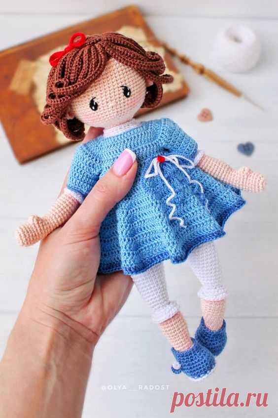 Crochet Pattern Doll with clothes, crochet doll with outfit, amigurumi doll pattern