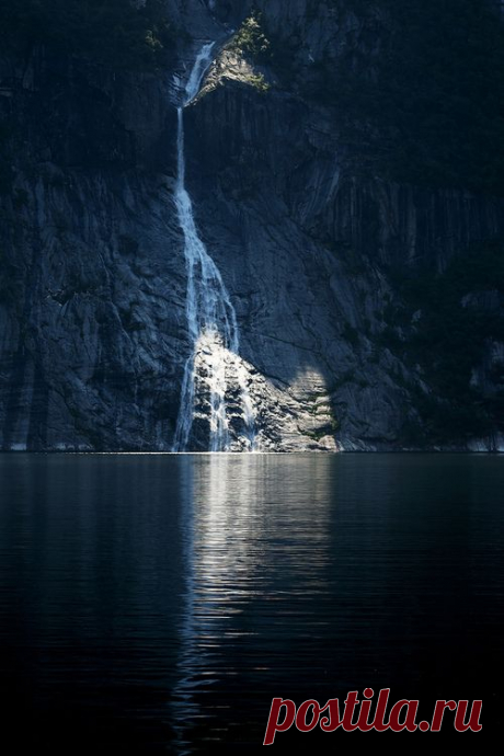 Waterfall / Norway | Wanderlust