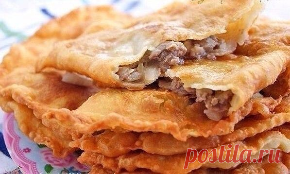 ЧЕБУРЕКИ НА КЕФИРЕ