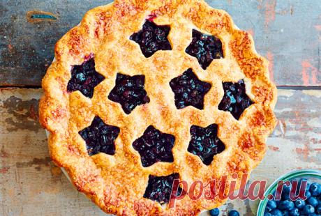 Черничный пирог из песочного теста.