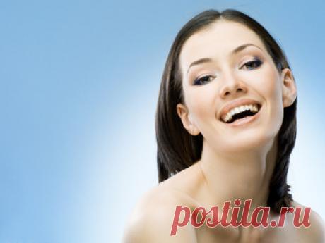 Попрощайтесь с несвежим дыханием, налетом, зубным камнем и уничтожьте вредные бактерии в вашей ротовой полости с помощью только одного ингредиента