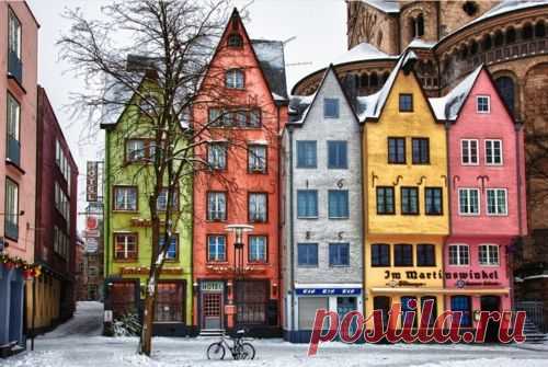 Colored Houses Germany | Color My World