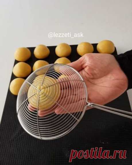 вкус-i_ask (@lezzeti_ask) @lezzeti_ask | Instagram photos and videos Во время Рамадана часы на моем телефоне осталось последнее печенье ☺ надеюсь, с завтрашнего дня мои рецепты в 17:00, как я начну публиковать.Очень красивые вещи, я начал подготовку, я скажу, 😄 оставайтесь с нами.Заранее всем с днем Рамадана 🌼 печенье в на столько, сколько я скажу вам, мой незаменимый печенье ...