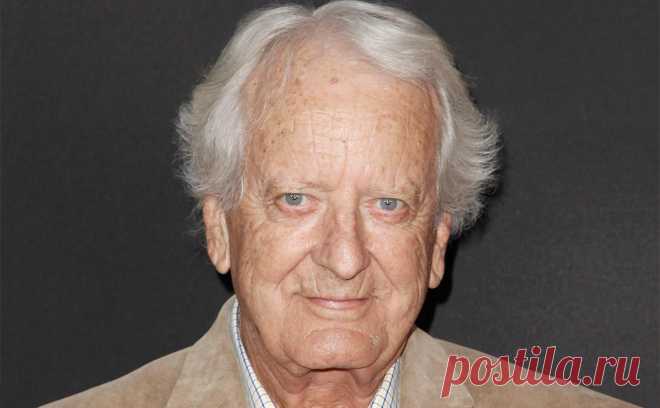 Умер исполнитель роли Лайонела Локриджа в «Санта-Барбаре» Николас Костер. Умер актер Николас Костер, наиболее известный по роли Лайонела Локриджа в сериале «Санта-Барбара».