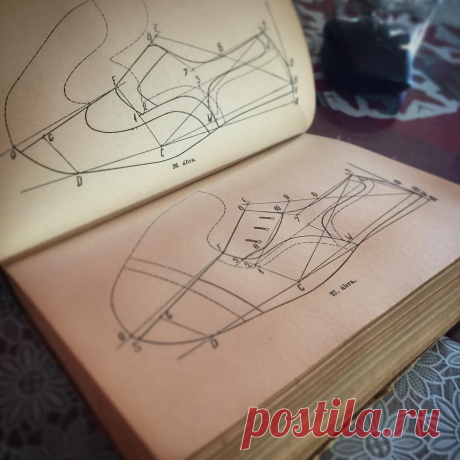 Marcell Mrsan в Instagram: «Old pattern making book. My favourite company. #patternmaking #patterns #marcellmrsan» 309 отметок «Нравится», 14 комментариев — Marcell Mrsan (@marcellmrsan) в Instagram: «Old pattern making book. My favourite company. #patternmaking #patterns #marcellmrsan»