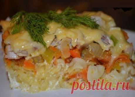 Запеканка из макарон с курицей. Когда не знаешь чем удивить родных 


Такая вкусная, что можно есть каждый день!









Ингредиенты:
Макароны — 200гКурица отварная — 200-250 гЛук — 2 шт.Перец сладкий — 150гМорковь — 1 шт.Яйца — 2-3 шт.Сыр — 100гМолоко — 300 млСольП…