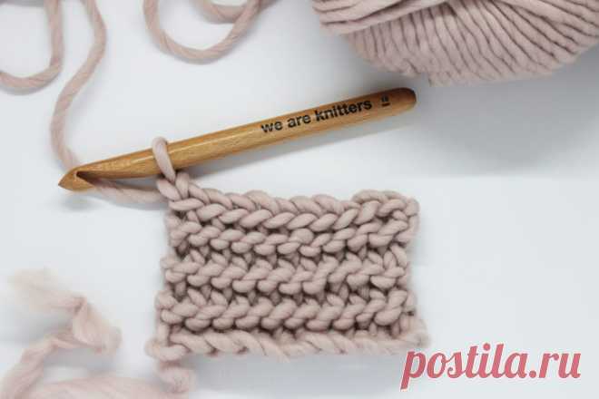 BURNT ORANGE squares are done in Garter Stitch
How to crochet garter stitch - The Blog - US/UK