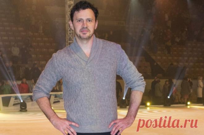 Фигурист Маринин рыдал за кулисами, когда Костомаров вышел на лед. Спортсмен поделился эмоциями после увиденного на шоу Ильи Авербуха «Письма любви».