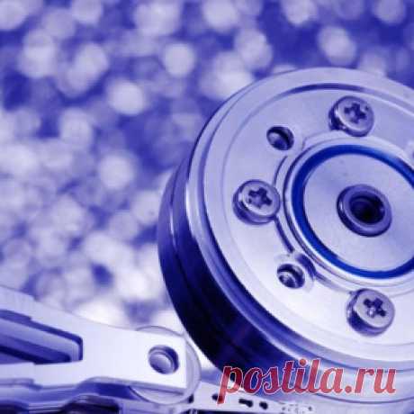 Если медленно работает и долго загружается компьютер.  Дефрагментация диска.