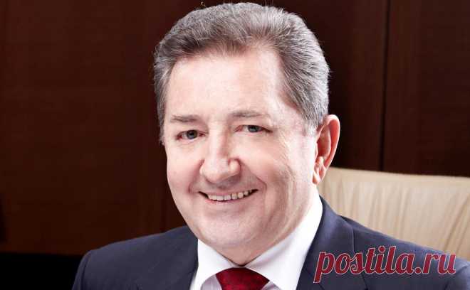 На Украине умер ученик авиаконструктора Антонова Дмитрий Кива. Авиаконструктор Дмитрий Кива был замом Олега Антонова в ОКБ, участвовал в разработке многих самолетов Ан. В его бытность главным конструктором был создан Ан-225 «Мрия». В современной Украине 10 лет возглавлял концерн «Антонов»