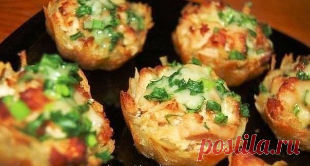картофель с куриным филе под чесночно-сырным соусом