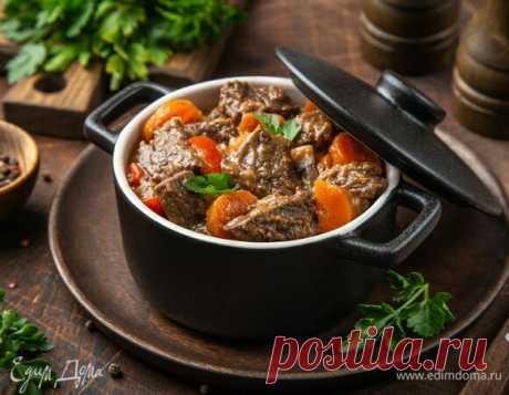 Мясо в горшочке в духовке: рецепты простого блюда