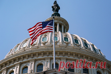 Афганское сопротивление наняло лоббистов из США. Лидер Фронта национального сопротивления (ФНС) в афганской провинции Панджшер Ахмад Масуд нанял фирму Stryk Global Diplomacy из Вашингтона для продвижения интересов в США. Об этом глава компании Роберт Стрик рассказал «Ленте.ру».
