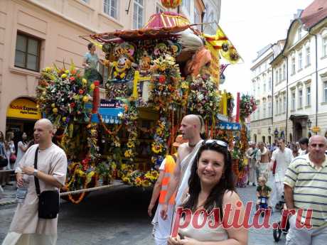 Прогулки по Праге на общественном транспорте и пешком без проф.экскурсий, но с рассказами, показами, фотосессией и ответами на все вопросы - 20 евро/час с чел. либо 100 евро/день за компанию от 2 человек: встреча и проводы к Вам в отель, квитанция об оплате перед выездом на прогулку.