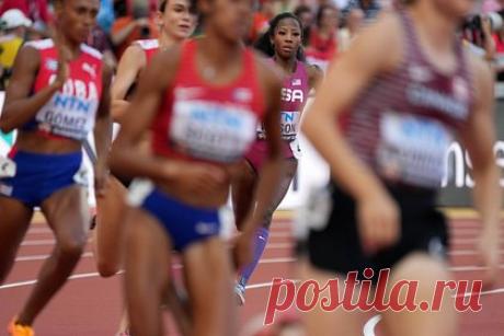 World Athletics разрешила российской легкоатлетке выступать за США. World Athletics разрешила российской бегунье Алсу Богдановой выступать за США. Спортсменка получила возможность принять участие в международных соревнованиях под новым флагом с 28 июня 2023 года. Богданова — серебряный призер Кубков России 2017 и 2018 годов в беге на 3000 метров с препятствиями.