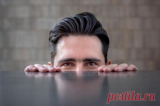 Мерцающий нарцисс
Хто ета такой??? Пример: #Парень или #мужчина проявляет к тебе интерес, #флиртует с тобой, кокетничает. Шутит, мол #замуж пойдешь за меня? Трёх сыновей мне родишь и т.д. и т.п. При этом на #свидание не зовёт, просто является неожиданно к тебе на работу и кокетничает. Потом пропадает. Потом напишет тебе какую-нибудь нейтральную смс, типа «смотри, как […]
Читай пост далее на сайте. Жми ⏫ссылку выше