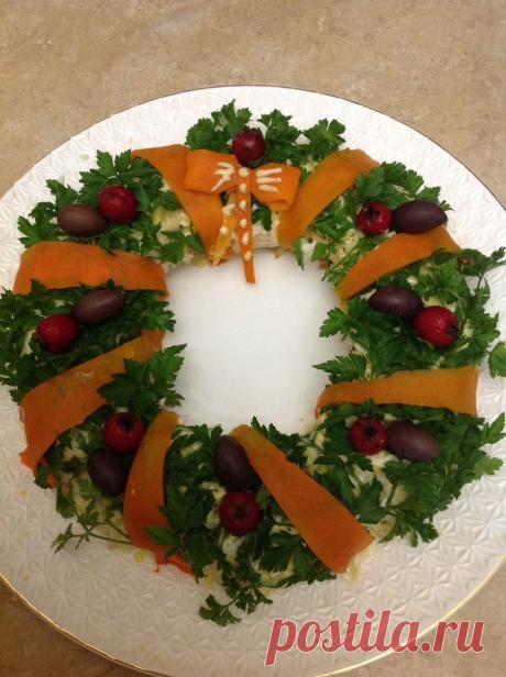 Салат "Новогодний Венок" - Простые рецепты Овкусе.ру