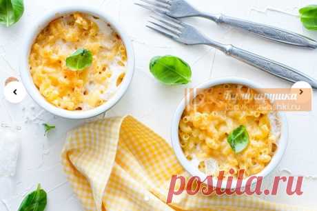 Mac and cheese — макароны с сыром Mac and cheese — традиционное американское блюдо, которое считается неотъемлемой частью семейного обеда или ужина во многих домах