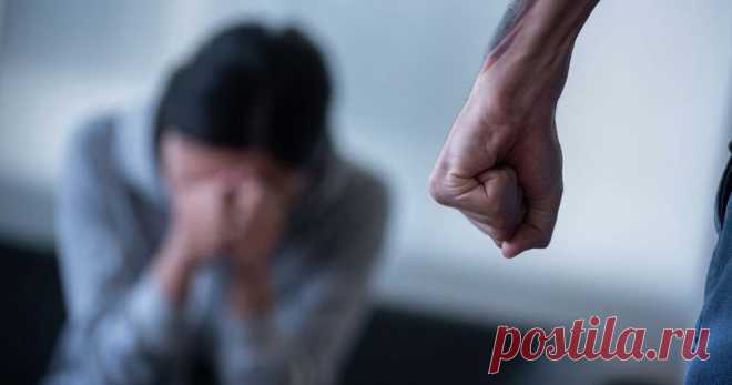 В Казахстане вступила в силу уголовная ответственность за сталкинг Введенная в Уголовный кодекс Казахстана новая статья 115−1 «Сталкинг» вступила в силу, сообщили в Генпрокуратуре.