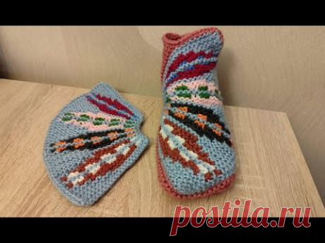 Вяжем из остатков ниточек красивые тапочки