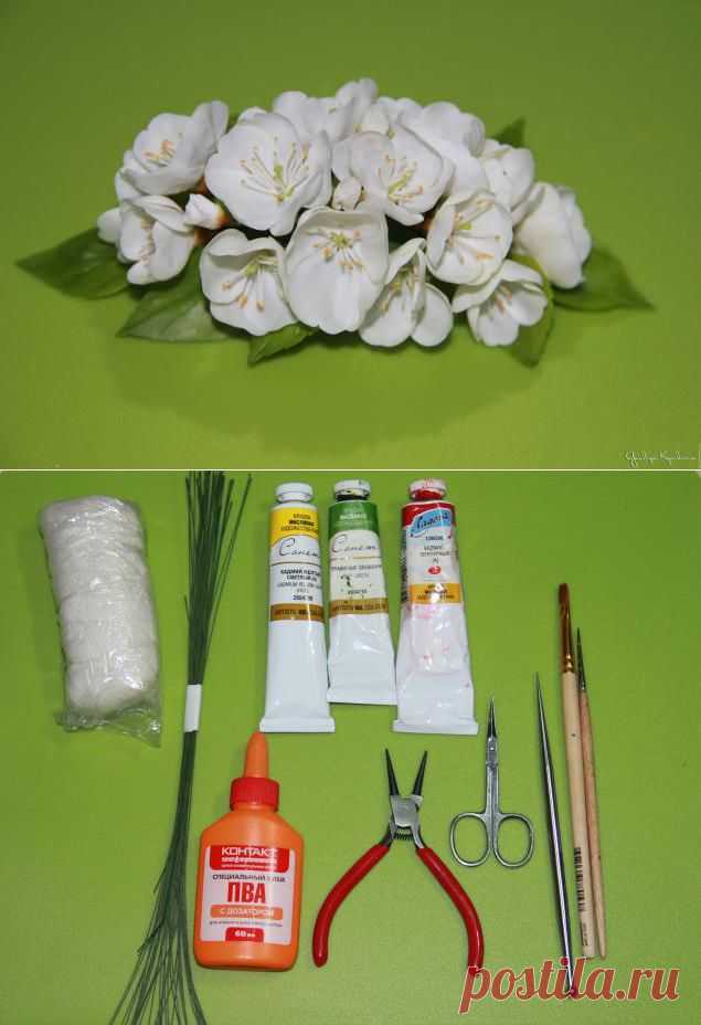 Веточка цветущей вишни из холодного фарфора.