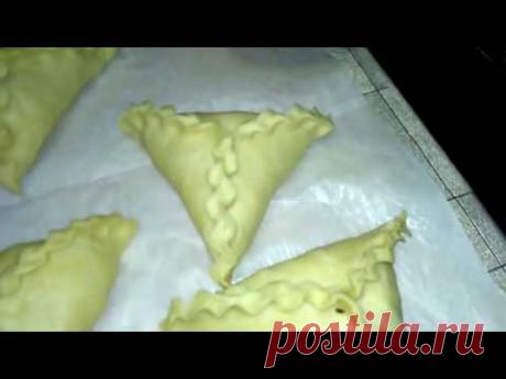 Как красиво защипнуть края треугольника