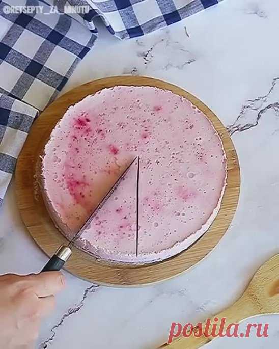 Простой малиновый десерт ( рецепт )