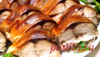 Вкусное блюдо из скумбрии можно есть как горячим, так и холодным ...
