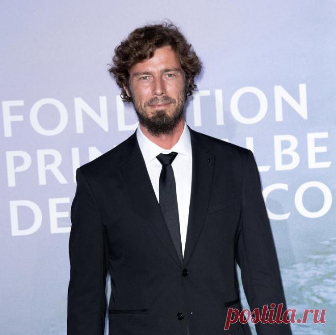 «Живу один, с кошками». Почему Марат Сафин остается холостяком | StarHit.ru