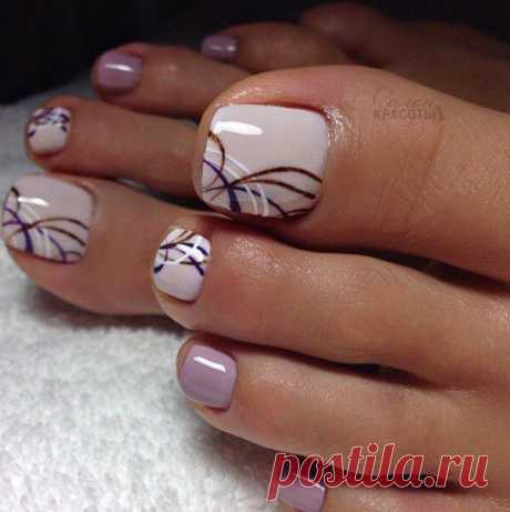 Кто оценит такой педикюр?