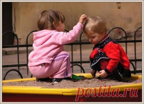 12 конфликтных ситуаций на детской площадке / Пушистые идеи