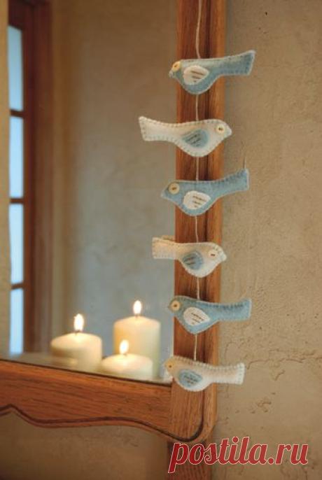 Christmas in July ~ Little Birds Garland from Designer Lisa Jordan | Sew Mama Sew | Outstanding sewing, quilting, and needlework tutorials since 2005.