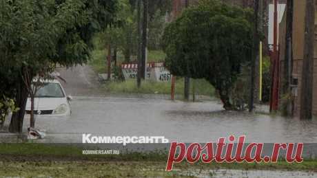 8-3-25--В Буэнос-Айресе-США- в результате НАВОДНЕНИЯ погибли 10 чел.
