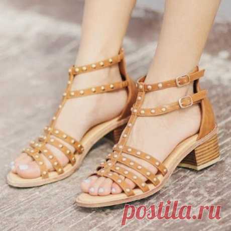 78% от обуви Dazzle обувь - сандалии шипованных Shoedazzle из шкафа Даниэла на Poshmark