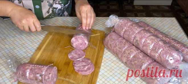 КОЛБАСА в пакете для всех из любого МЯСА Домашняя колбаса Ингредиенты на 1 кг мяса: 80-100 гр воды 20 гр соли Домашняя Ветчина Ингредиенты: 1 кг свинины средней жирности 0.5 кг говядины ( можно вместо говядины использовать свинину) 1 ст.л сухого лука 1/2 ч.л сухого чеснока 20 г сухого молока 21 г соли (обычной) + 4 г нитритной соли 6.25% (или 25 г […]
